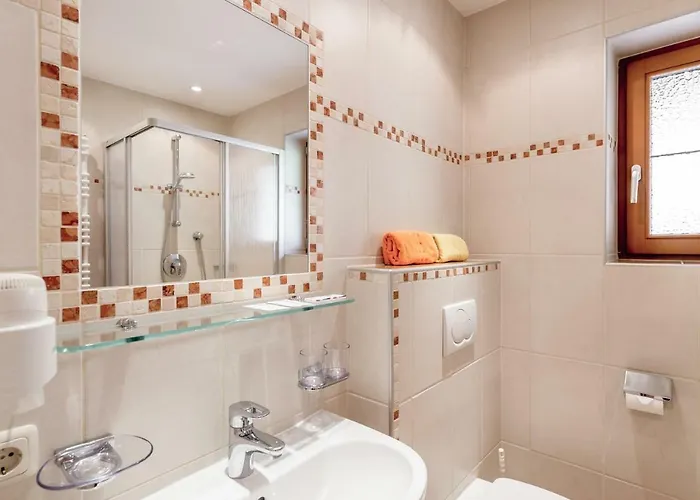 Sonnzeit Зёльден