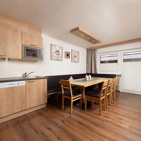 Sonnzeit بيت للعطل