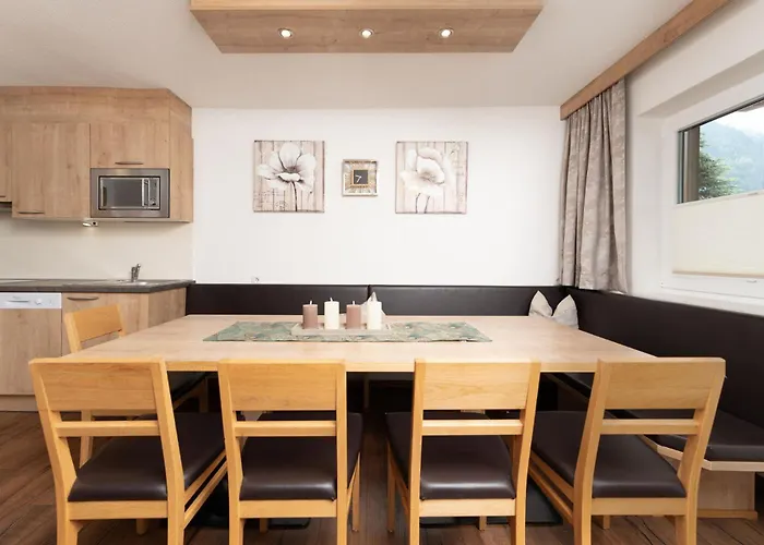 Sonnzeit בית נופש